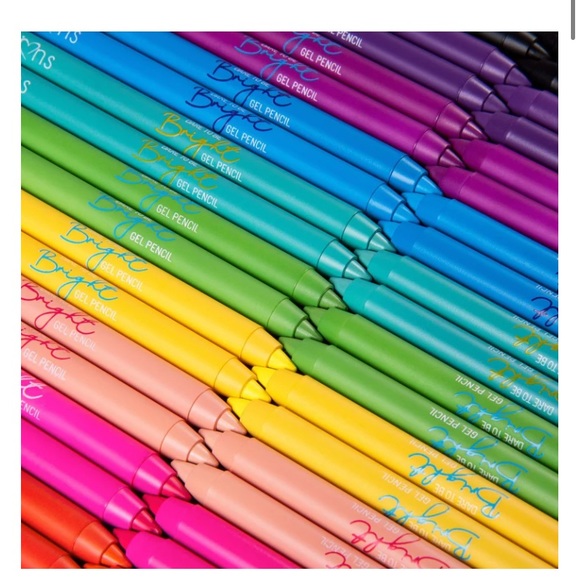 Beauty Creations Dare to Be Bright PR Wheel Eyeshadow Primer Base, Eyeliners NIB - Picture 6 of 15